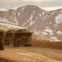 El lobby minero y la amenaza judicial obliga al Gobierno a dilatar la sanci�n de la reforma de la Ley de Glaciares