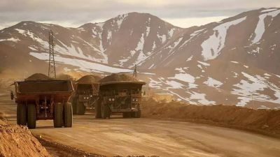 El lobby minero y la amenaza judicial obliga al Gobierno a dilatar la sanci�n de la reforma de la Ley de Glaciares