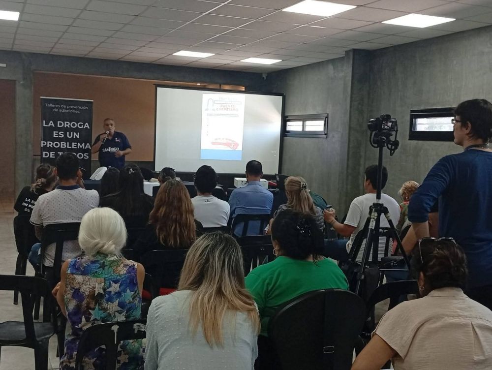 �Nosotros somos la �ltima resistencia, si miramos para otro lado como instituci�n, los chicos se mueren�