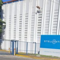 Se vuelve a paralizar la planta de 3 de Febrero que produce Peugeot y Citroen