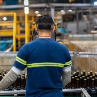 Cerveceros de Quilmes en alerta por paritarias sin acuerdo y reclamo de mejora salarial