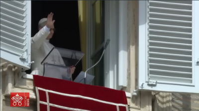 El Papa en el �ngelus: �Jes�s es la respuesta de Dios a nuestra sed�