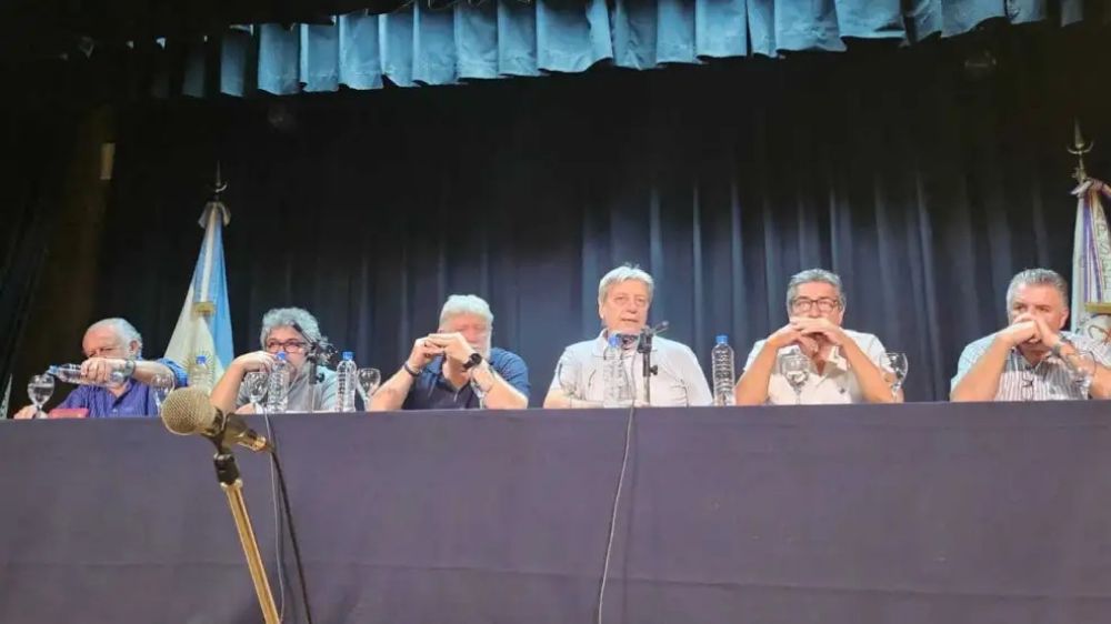 El polo sindical combativo contra Milei se fortalece y busca federalizarse
