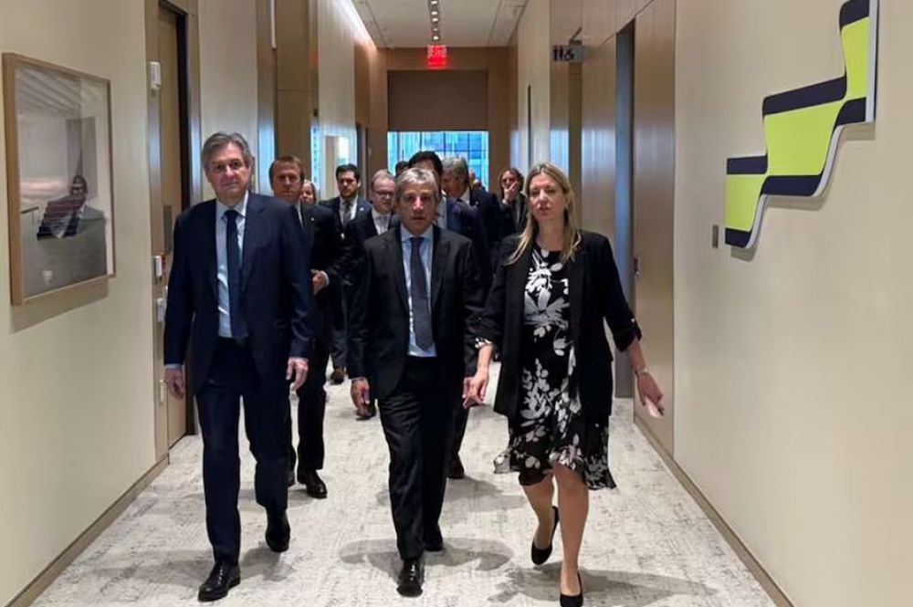 Tras las cr�ticas de Milei, Caputo expondr� sobre el plan econ�mico ante ejecutivos e inversores en la �Argentina Week�