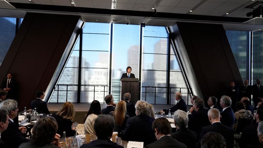 Durante la primera jornada del Argentina Week, el gobierno defendi� su plan de ajuste para atraer inversiones privadas