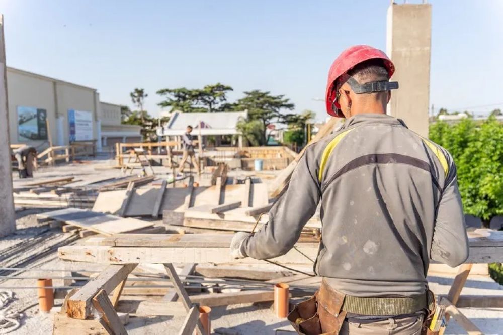 Construcci�n: el Gobierno analiza colocar bonos para saldar deudas de obras p�blicas