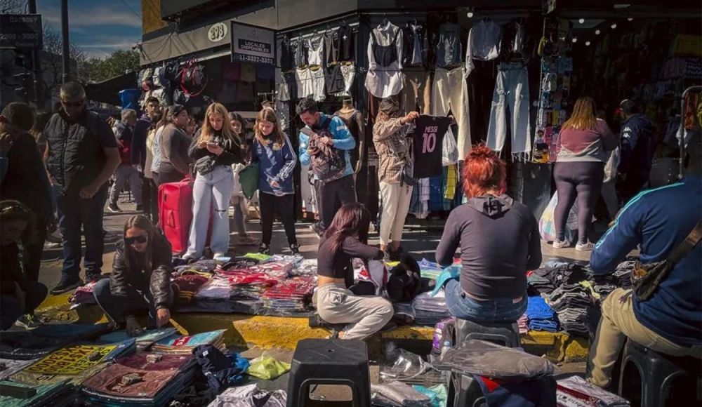 Aumenta la precarizaci�n laboral: el empleo informal creci� m�s de 28% en la �ltima d�cada