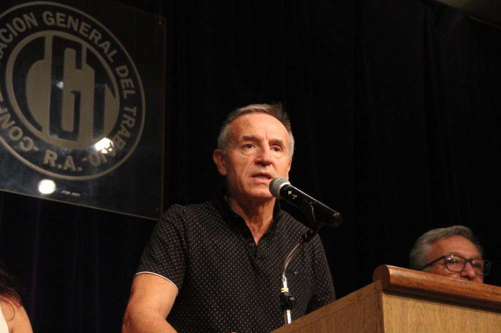 �Corrompieron el mandato electoral�: Sola cruz� a los legisladores e interpel� al peronismo para construir un proyecto pol�tico que reestituya los derechos perdidos