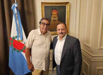 Cachorro Godoy se reuni� con el gobernador Quintela en La Rioja para �fortalecer la unidad de los distintos sectores del campo popular�