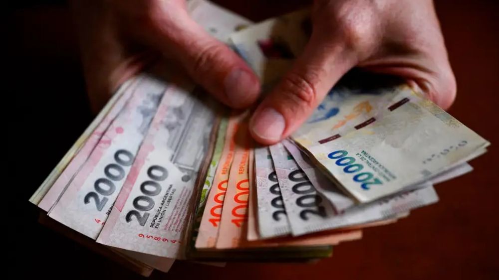 Las empresas prev�n subas salariales de 17,5% y ajustar�n menos veces los sueldos bajo convenio