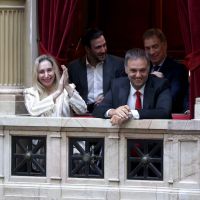 El Gobierno ensay� una tregua, se aline� detr�s de Adorni y busca dejar atr�s la pol�mica