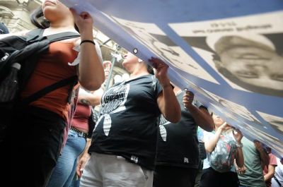 Todo est� guardado en la memoria: 7 de cada 10 argentinos condenan a la dictadura