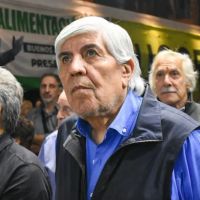 El cambio de Camioneros: de liderar las paritarias a cerrar dentro del esquema del Gobierno