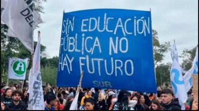 Los recursos para las universidades cayeron un tercio en dos a�os y golpean especialmente a los salarios