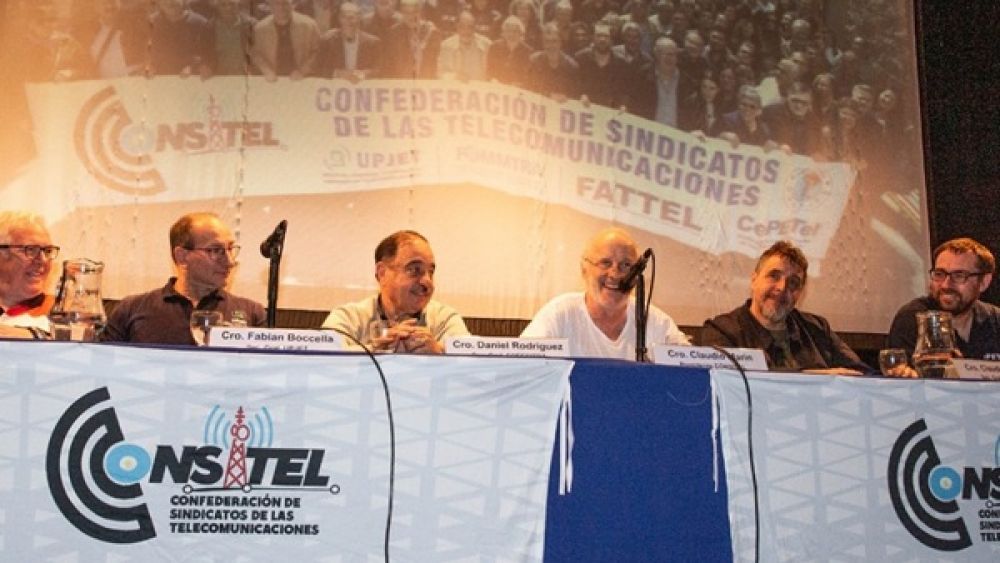 CONSITEL firm� la paritaria de marzo en Claro, Telecom y Movistar