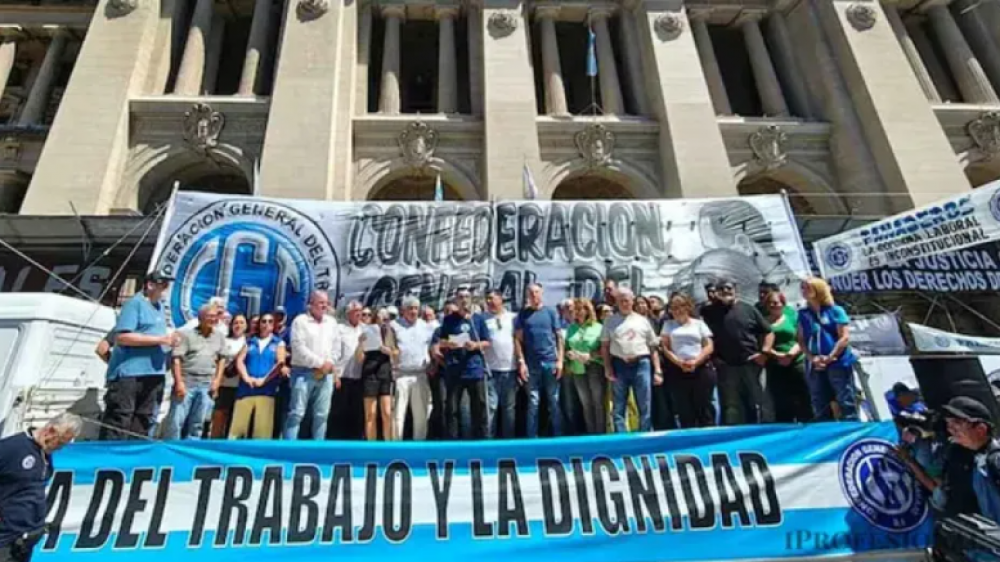 La CGT judicializa la reforma laboral y busca frenar 64 art�culos por inconstitucionales