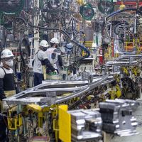 El hundimiento de la industria metal�rgica no se detiene: retrocedi� 10,3% en febrero