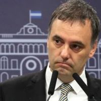 A pesar de las denuncias, el Gobierno nuevamente respalda a Manuel Adorni