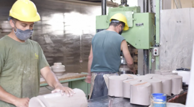 Cierra la �nica f�brica de aisladores el�ctricos del pa�s y el Gobierno suspende aranceles a las importaciones para garantizar el abastecimiento