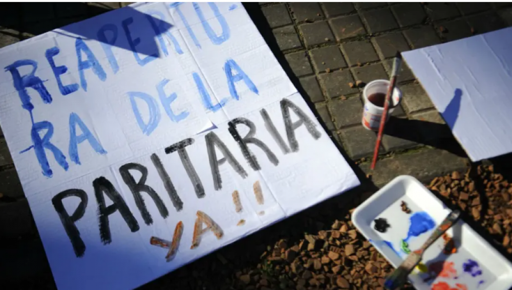 Paritarias en tensi�n: el Gobierno pone techo y varios gremios ya negocian a la baja o desaf�an la homologaci�n