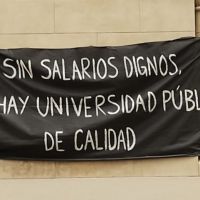 Universidad en vilo: docentes y no docentes completan una semana de paro con alto acatamiento y anuncian nuevas medidas