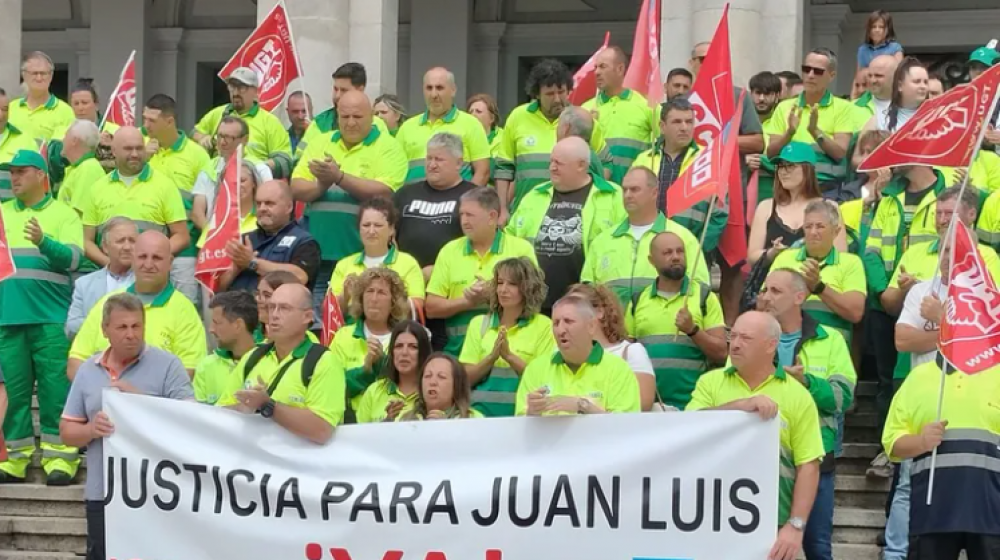 El operario agredido de Urbaser pide la responsabilidad civil subsidiaria a empresa y Concello de Ferrol