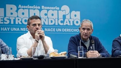 Alerta entre los bancarios por los 