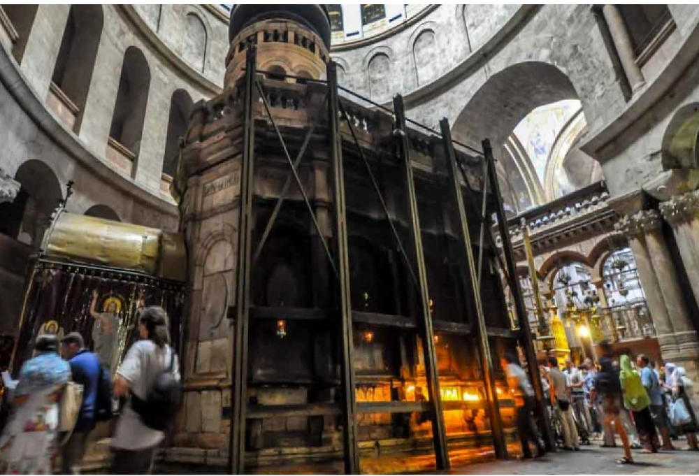 Patriarca de Jerusal�n anuncia restricciones para Semana Santa a causa de la guerra en Medio Oriente