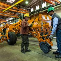 La inversi�n productiva cay� por tercer trimestre consecutivo