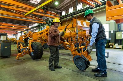 La inversi�n productiva cay� por tercer trimestre consecutivo