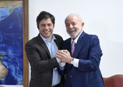 Camino al 2027: Kicillof sale del pa�s para reunirse con un presidente