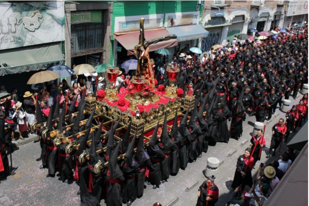 M�s de 190.000 fieles participar�n en procesi�n de Viernes Santo en la �Ciudad de los �ngeles� en M�xico