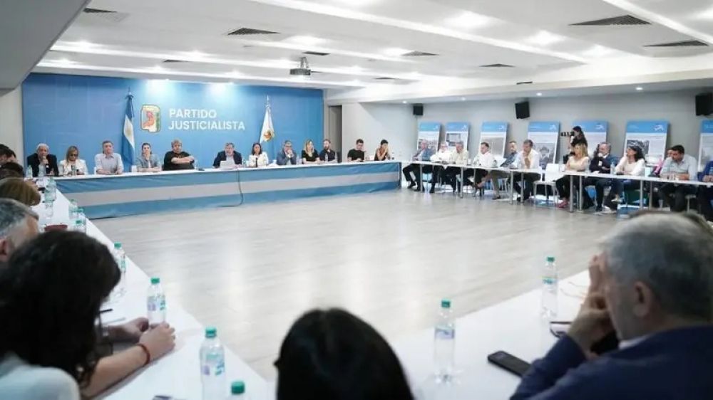 El PJ ya discute la posibilidad de resolver las candidaturas en internas durante este a�o
