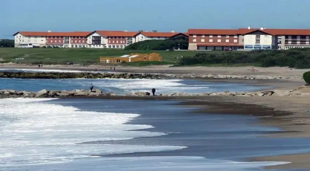 Adorni anunci� la concesi�n por 30 a�os de la Unidad Tur�stica Chapadmalal y 60 trabajadores temen quedar en la calle