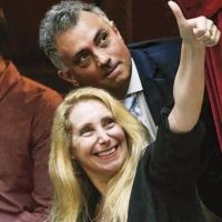 Karina Milei puso a un diputado propio al frente de la Bicameral de Inteligencia y controlar� la SIDE de Santiago Caputo
