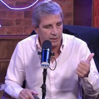 Caputo sigue en su mundo de fantas�a: ve un �r�cord de consumo� y dice que la gente ahora se compra casas y autos