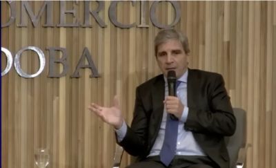 El Gobierno reactiva la motosierra en el Estado con 31 despidos en el Ministerio de �Toto� Caputo