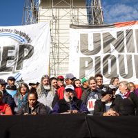 M�s de 70 organizaciones sociales protestar�n por la baja del programa Volver al Trabajo