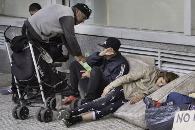 Estudios privados registran un cambio de tendencia y aseguran que la pobreza ya ronda el 30%