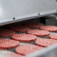 Frigor�fico del creador de las hamburguesas Paty se present� en concurso por deuda de m�s de $40.000 M