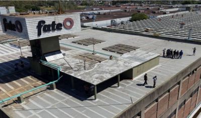 Trabajo bonaerense convoc� a otra audiencia por el cierre de FATE y la gesti�n Kicillof ofrecer�a acompa�ar el reclamo del gremio ante Naci�n