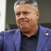 Tapia desaf�a la pauta oficial y acuerda una paritaria por encima del tope salarial