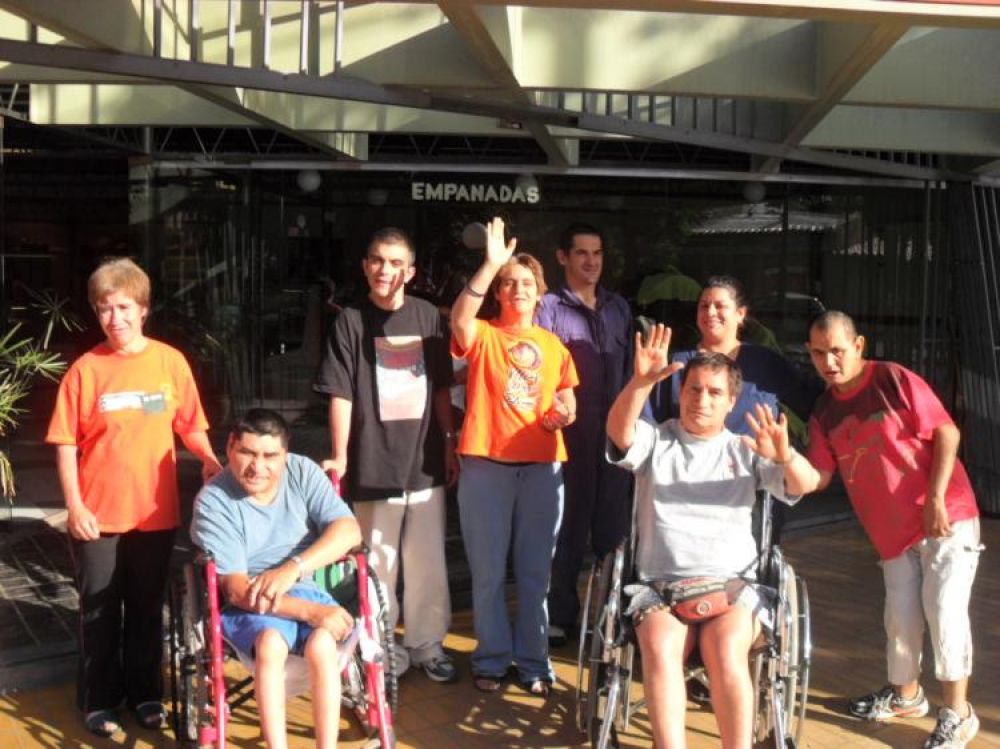 Jueves Santo: Mons. Colombo visitar� una parroquia a cargo de la Obra Don Orione