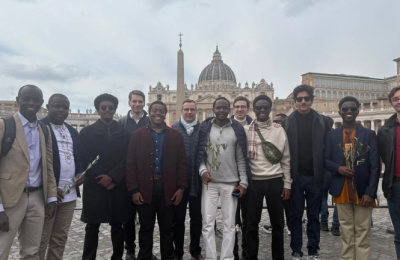 Roma, crisol de la fe universitaria en Semana Santa: �Sientes una uni�n de la Iglesia arrolladora�