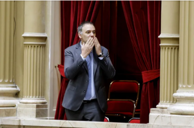 Encuesta: el 70% cree que Manuel Adorni deber�a renunciar