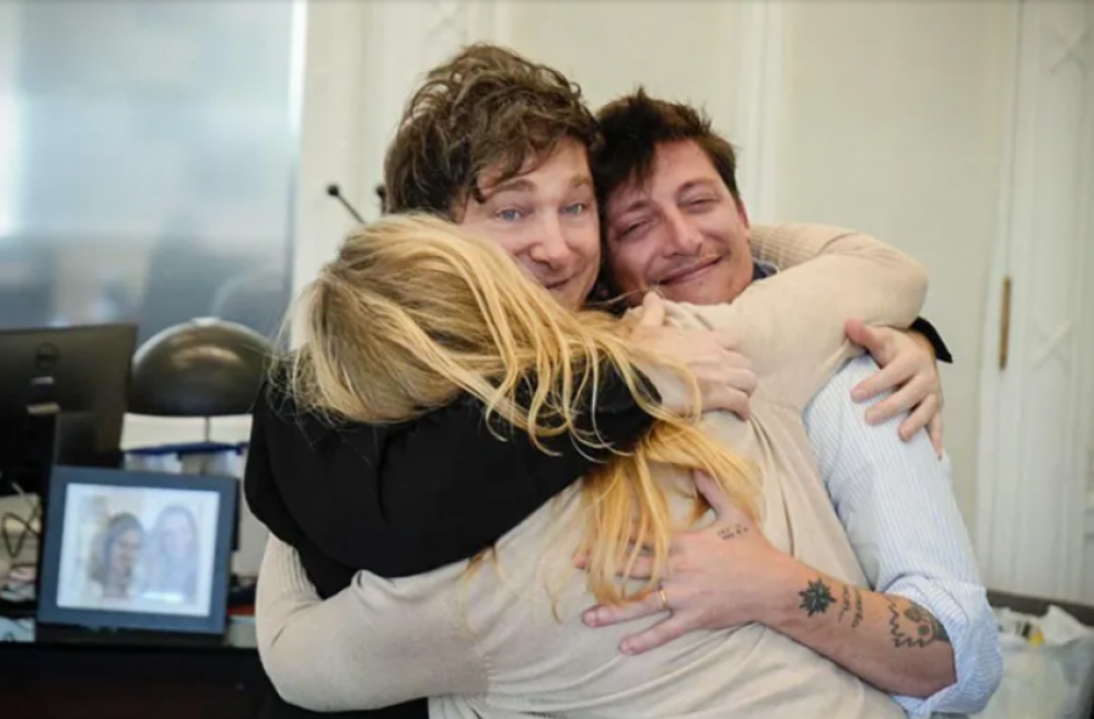 Javier Milei, atrapado en una interna que no controla