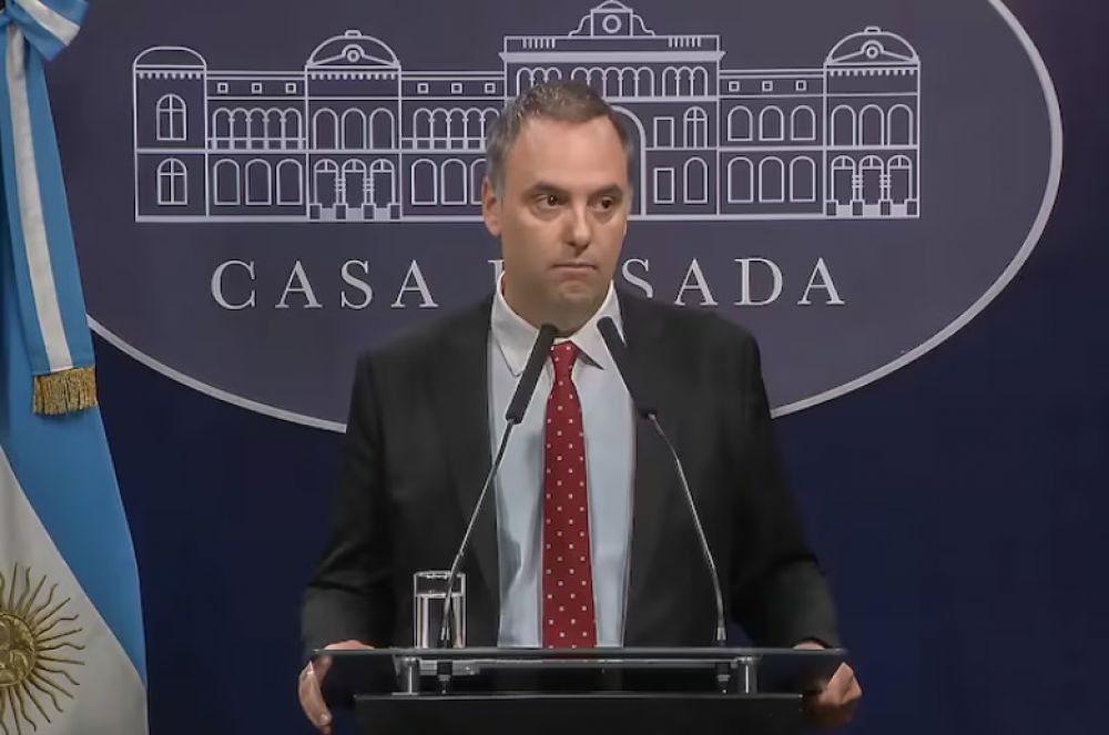 Pr�stamos con jubiladas, el modus operandi de Adorni para comprar propiedades