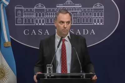 Pr�stamos con jubiladas, el modus operandi de Adorni para comprar propiedades