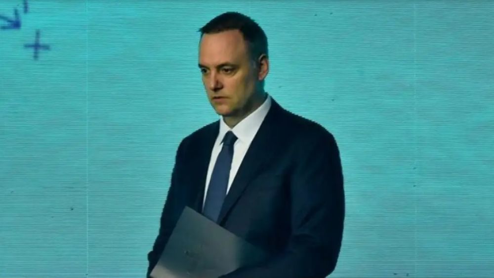 Manuel Adorni ubic� a su c�rculo �ntimo en el Correo Argentino con sueldos que superan al de Javier Milei