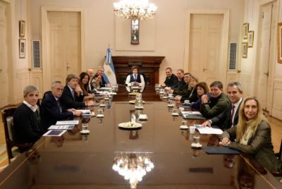 Adorni sali� empoderado por Milei, en medio de m�s revelaciones: sus pr�ximos pasos y la estrategia judicial